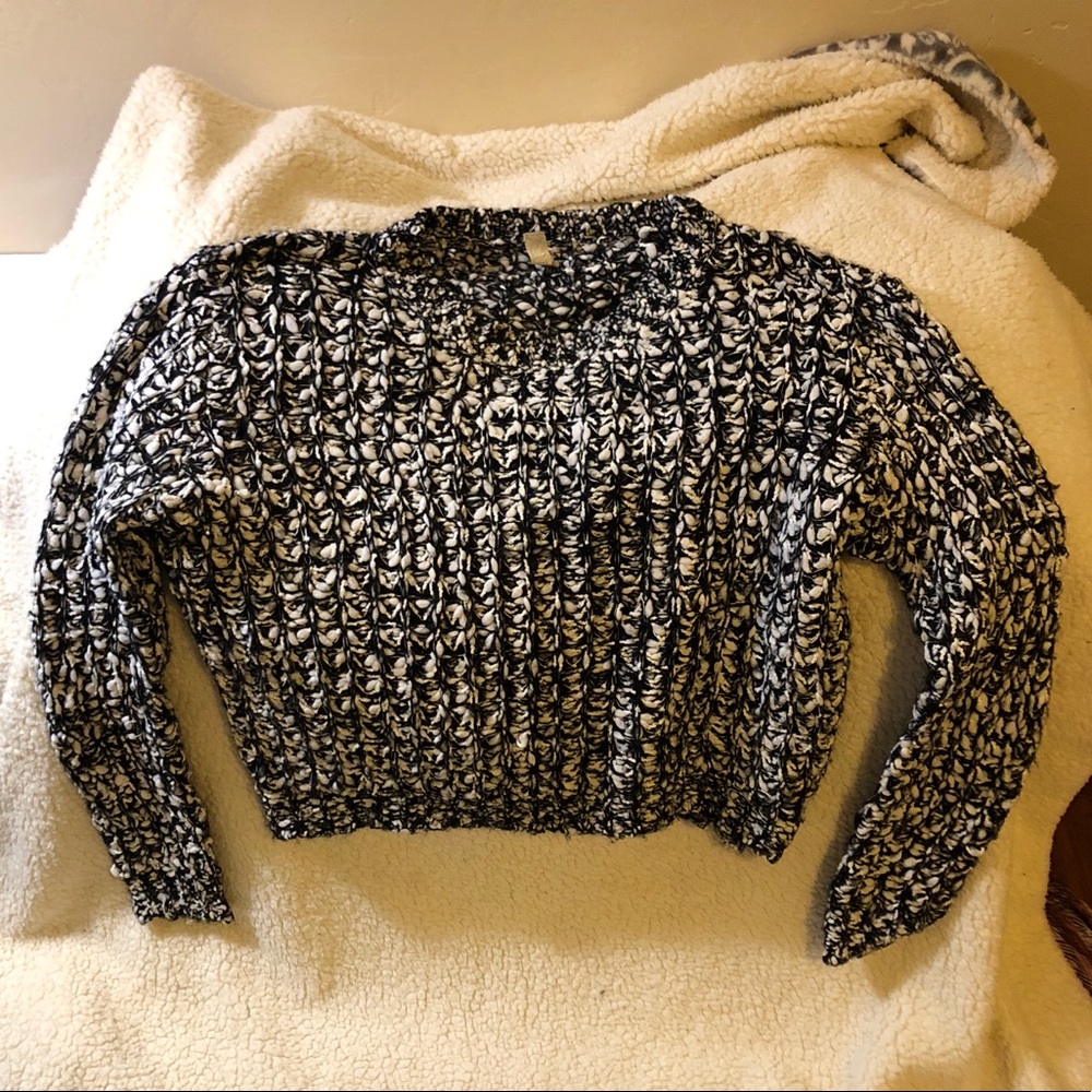 Soft chunky sweater - Picture 1 of 5